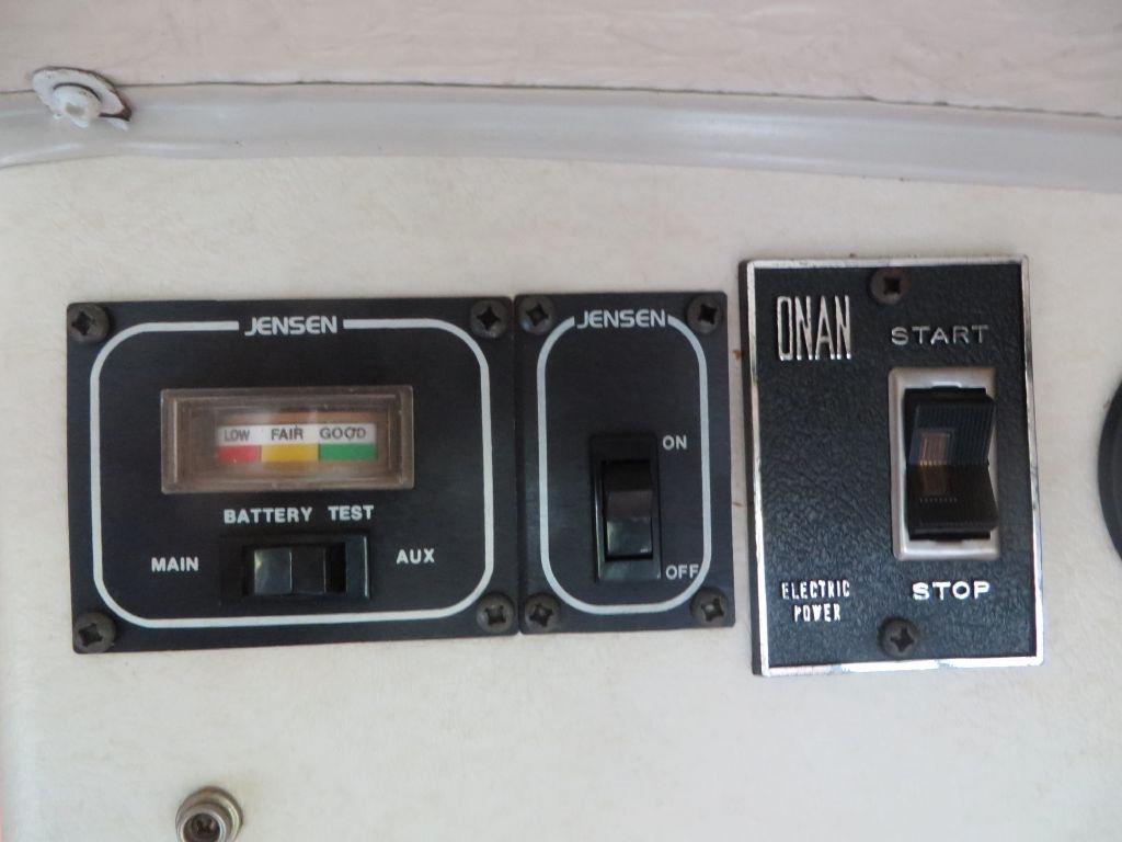 Dodge Ram Van B350 1989