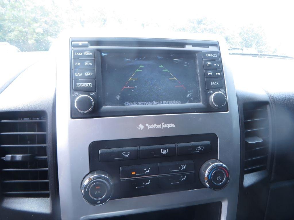 Nissan Titan PRO-4X 4WD 2015