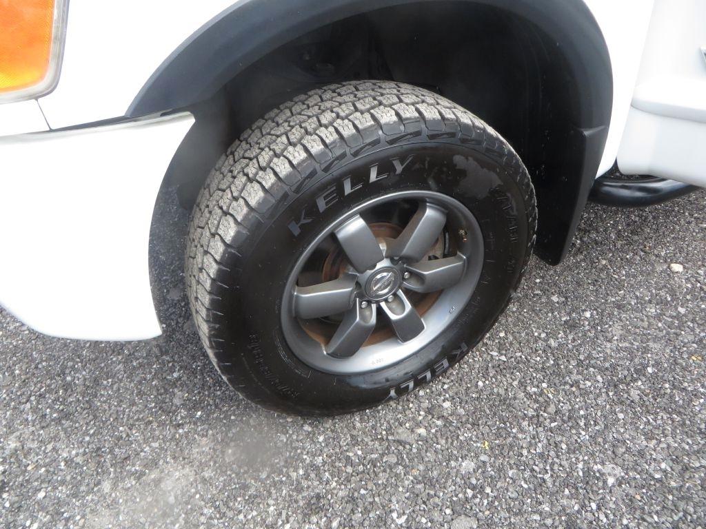 Nissan Titan PRO-4X 4WD 2015