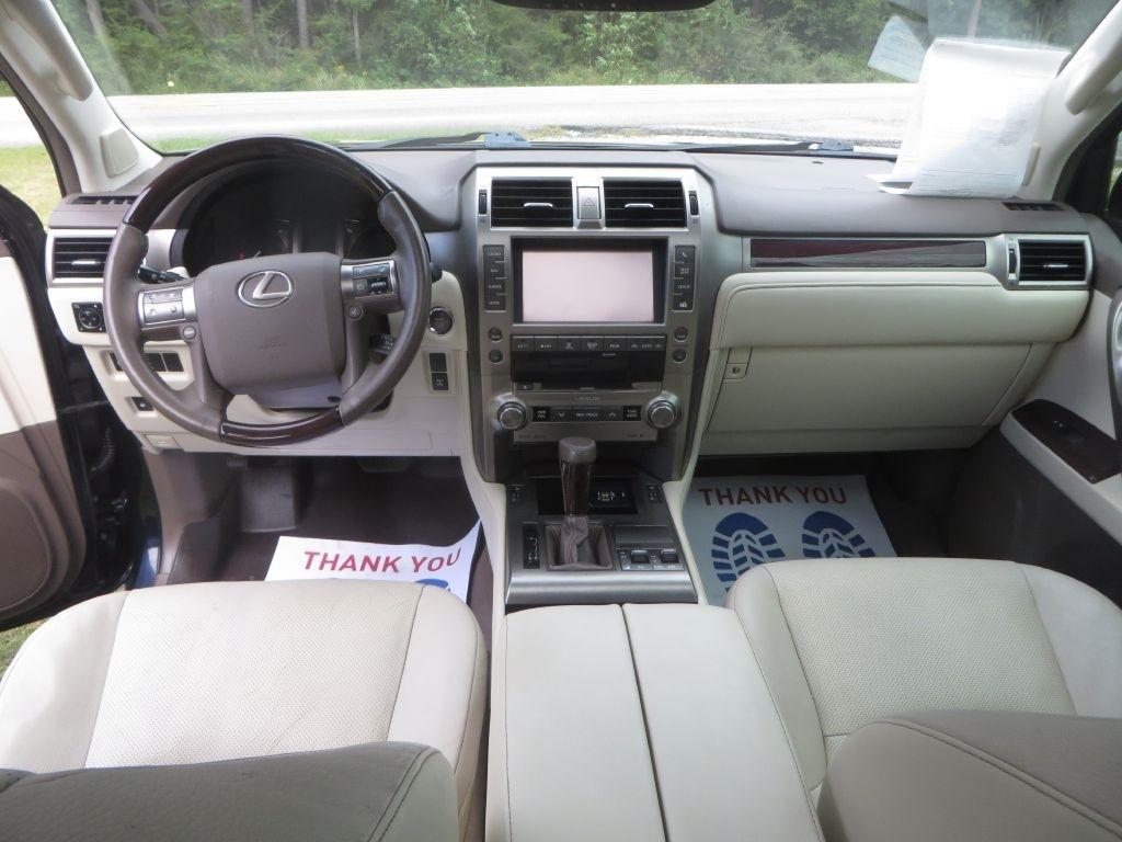 Lexus GX  2019