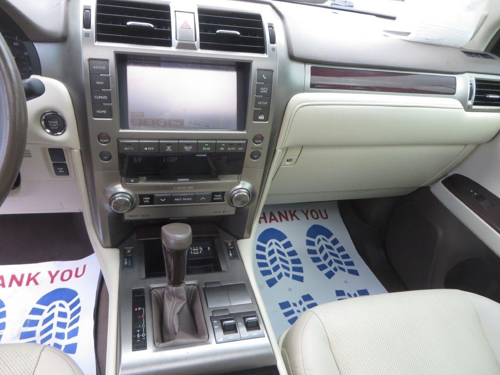 Lexus GX  2019