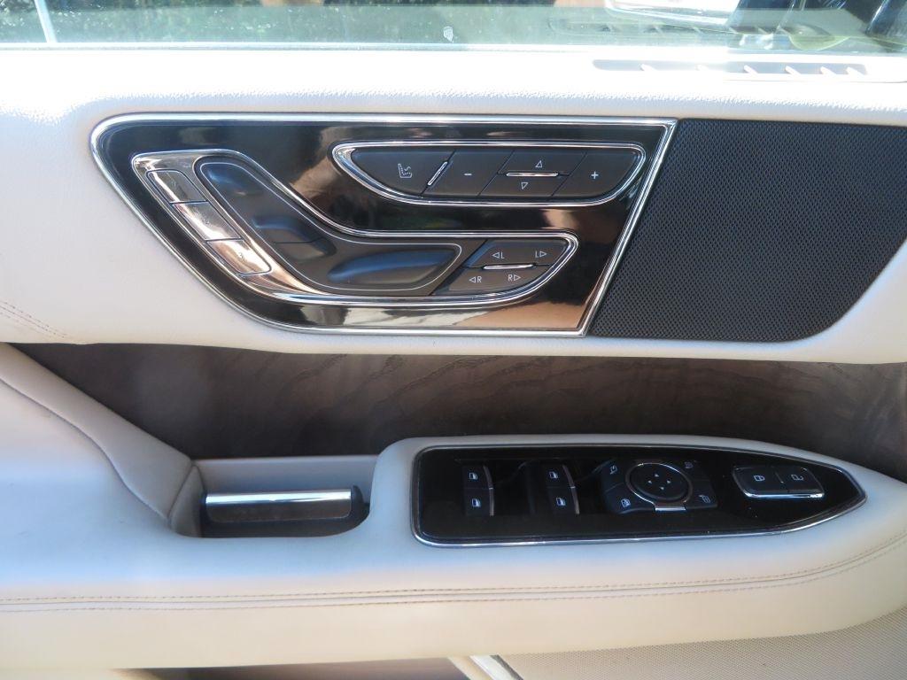 Lincoln Navigator  2019