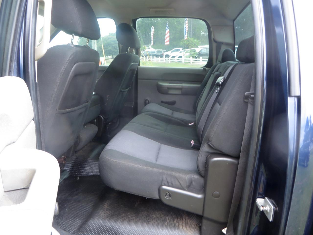 Chevrolet Silverado 3500HD 4WD Crew Cab 167" DRW Work Truck 2010