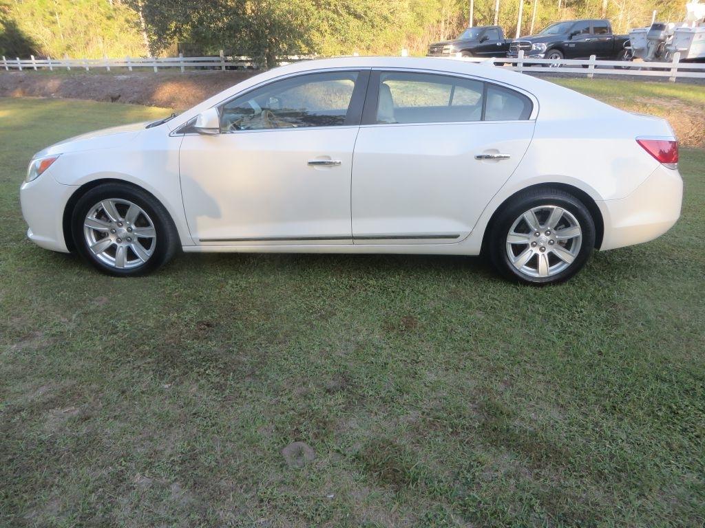 Buick LaCrosse  2010