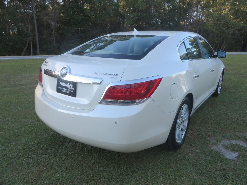 Buick LaCrosse  2010