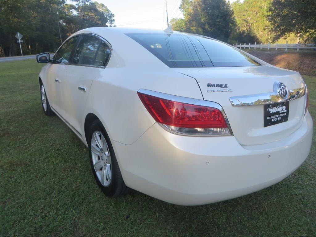 Buick LaCrosse  2010