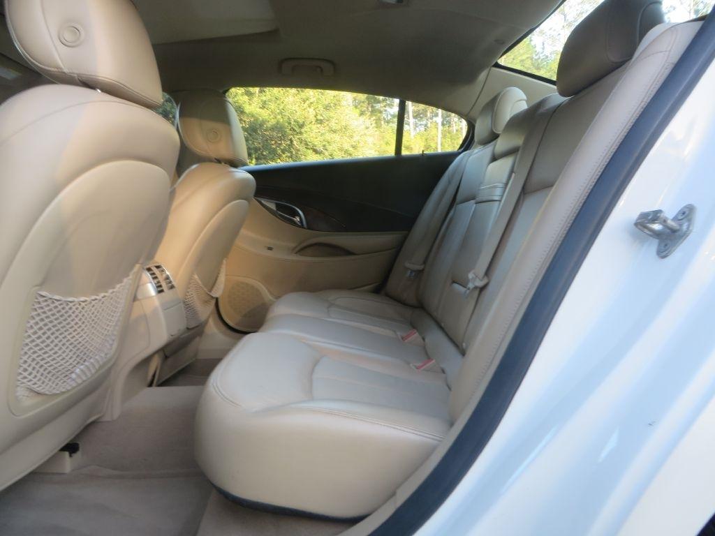 Buick LaCrosse  2010