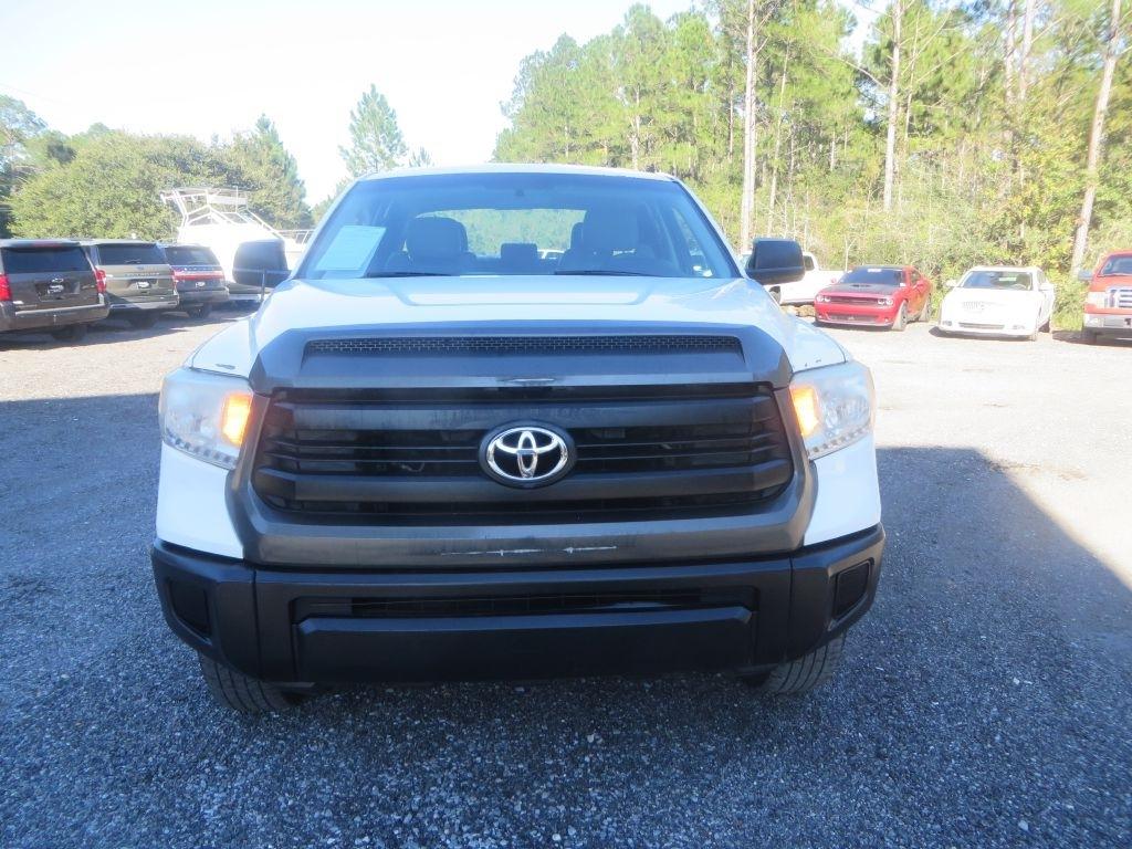Toyota Tundra 2WD  2017
