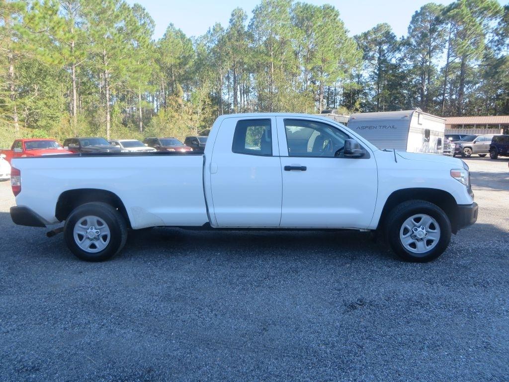 Toyota Tundra 2WD  2017