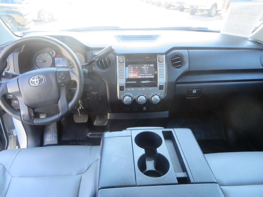 Toyota Tundra 2WD  2017