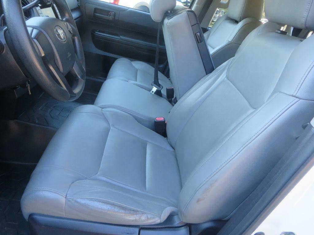 Toyota Tundra 2WD  2017