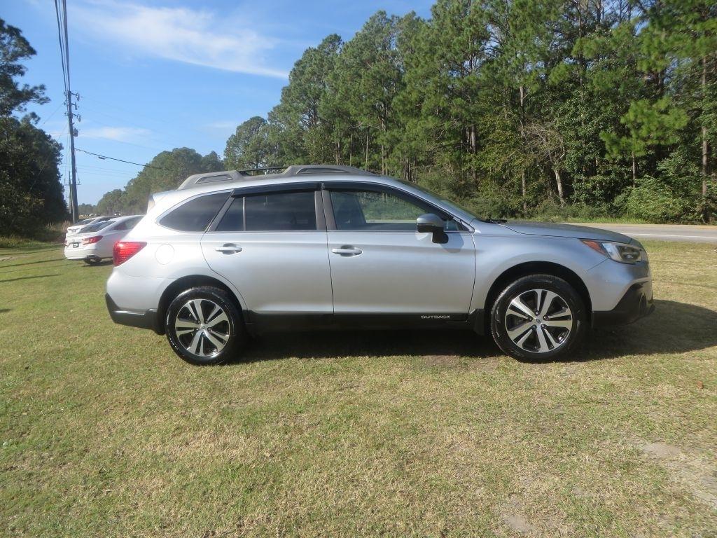Subaru Outback  2019
