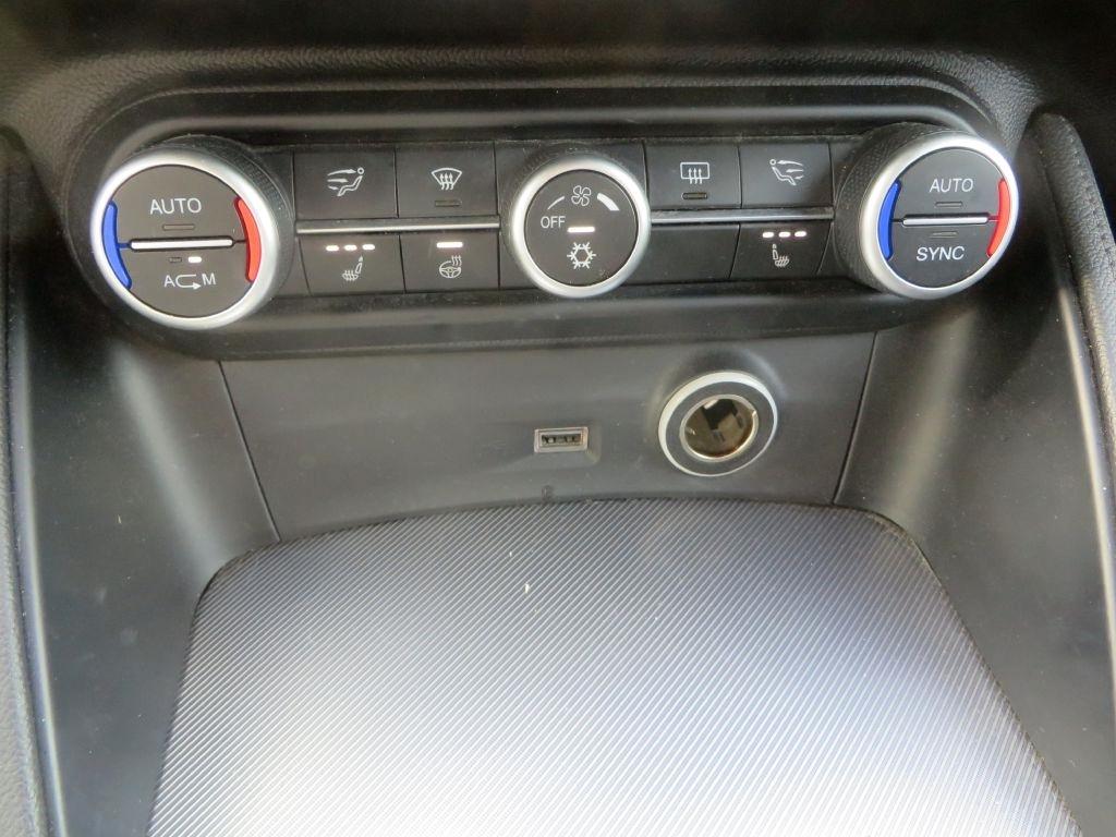 Alfa Romeo Stelvio  2018