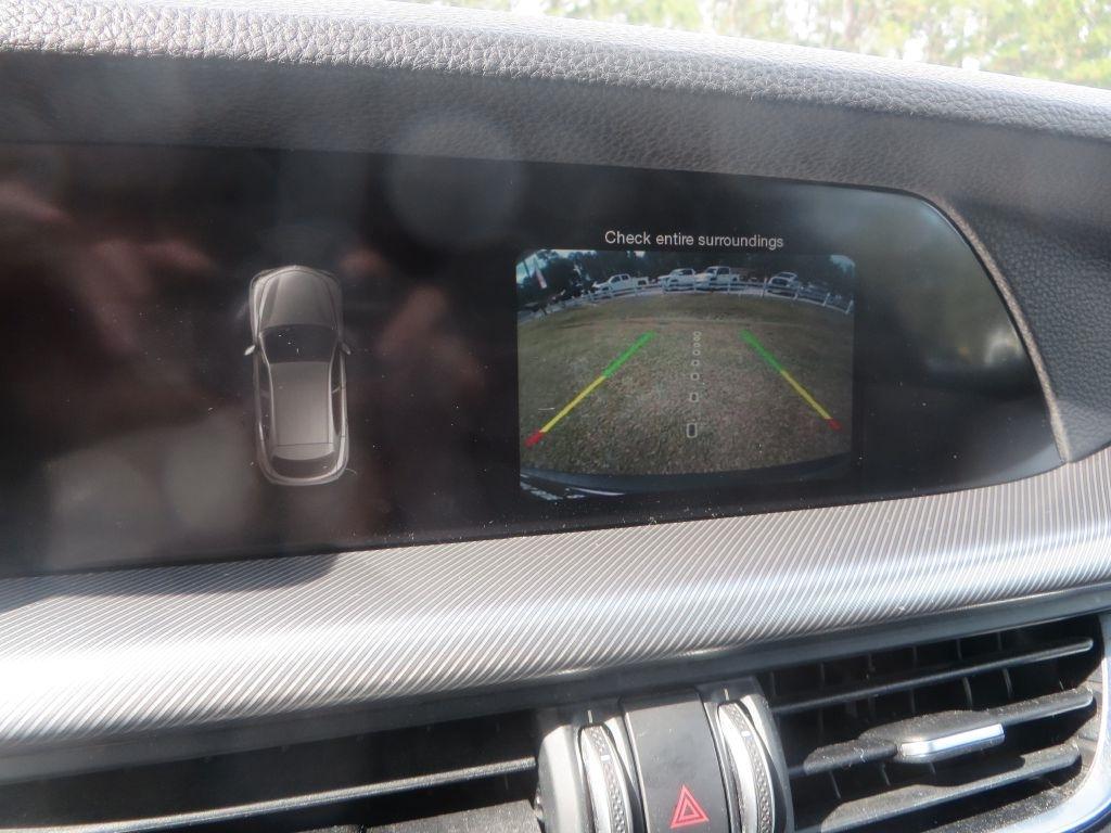 Alfa Romeo Stelvio  2018