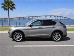 2018 Alfa Romeo Stelvio 