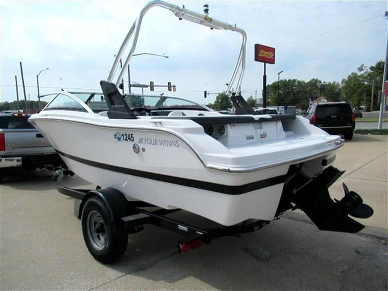 Four Winns 190 Horizon Base 2016