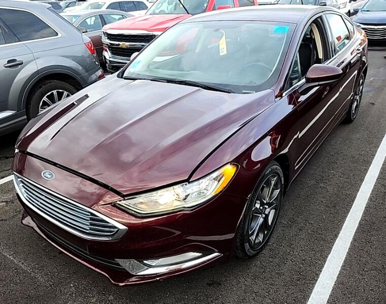 2018 Ford Fusion SE photo 2