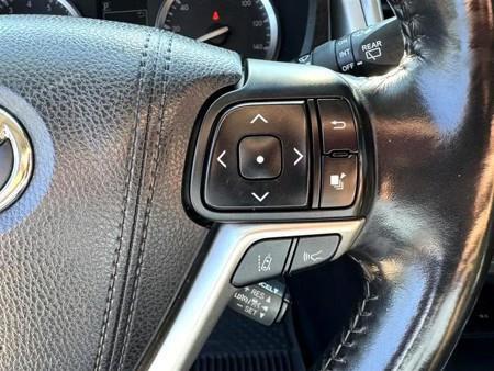 Toyota Highlander Limited AWD V6 2017