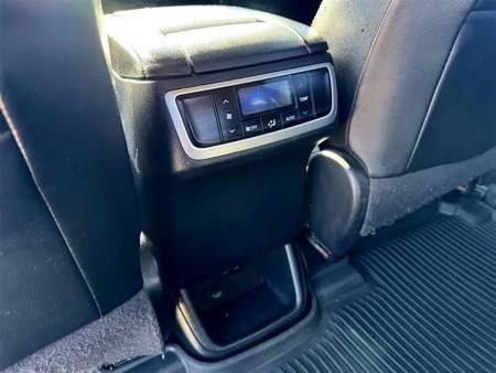 Toyota Highlander Limited AWD V6 2017