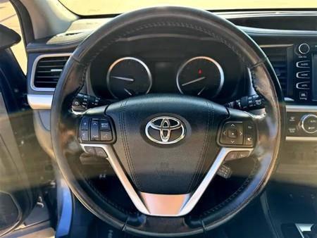 Toyota Highlander Limited AWD V6 2017