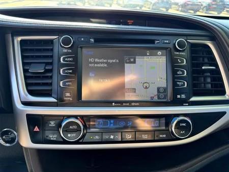 Toyota Highlander Limited AWD V6 2017