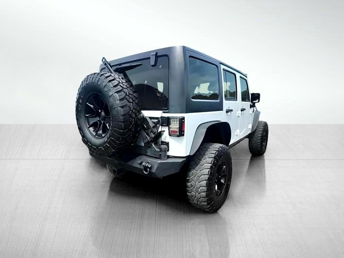 2017 Jeep Wrangler Unlimited Sport photo 4