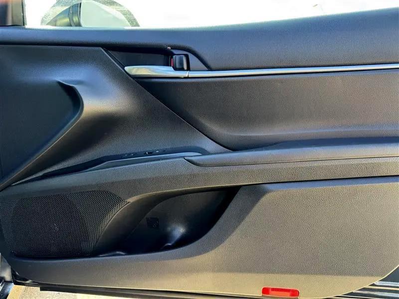 Toyota Camry LE 2020