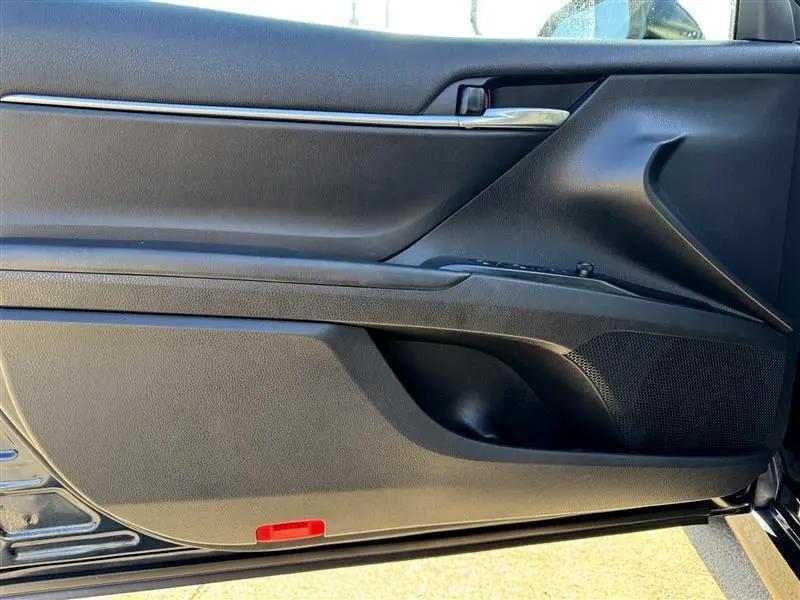 Toyota Camry LE 2020