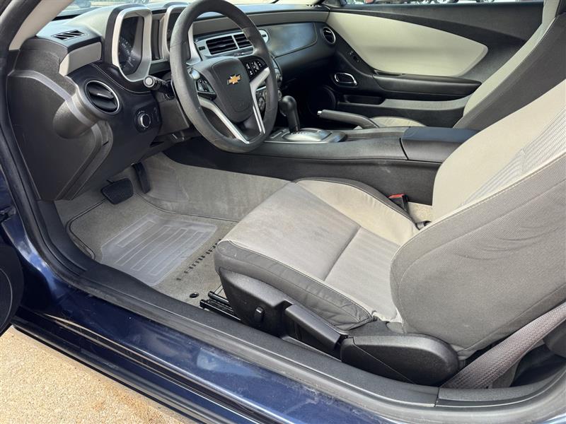 Chevrolet Camaro 2LS Coupe 2015 Chevrolet Camaro 2LS Coupe 2015