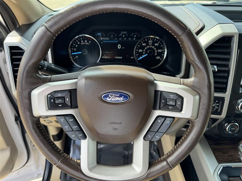 Ford F-150 Lariat SuperCrew 4WD 2019 Ford F-150 Lariat SuperCrew 4WD 2019