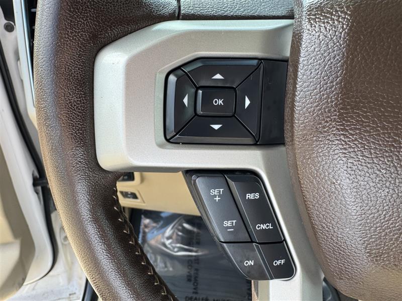 Ford F-150 Lariat SuperCrew 4WD 2019 Ford F-150 Lariat SuperCrew 4WD 2019