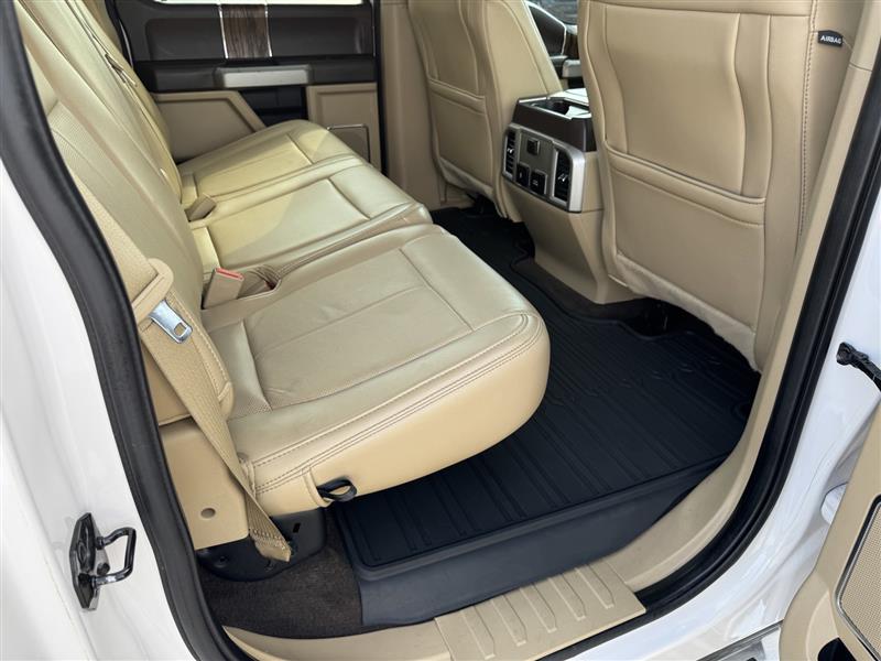 Ford F-150 Lariat SuperCrew 4WD 2019 Ford F-150 Lariat SuperCrew 4WD 2019