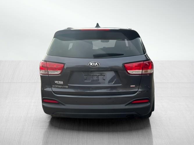 2016 Kia Sorento LX photo 4