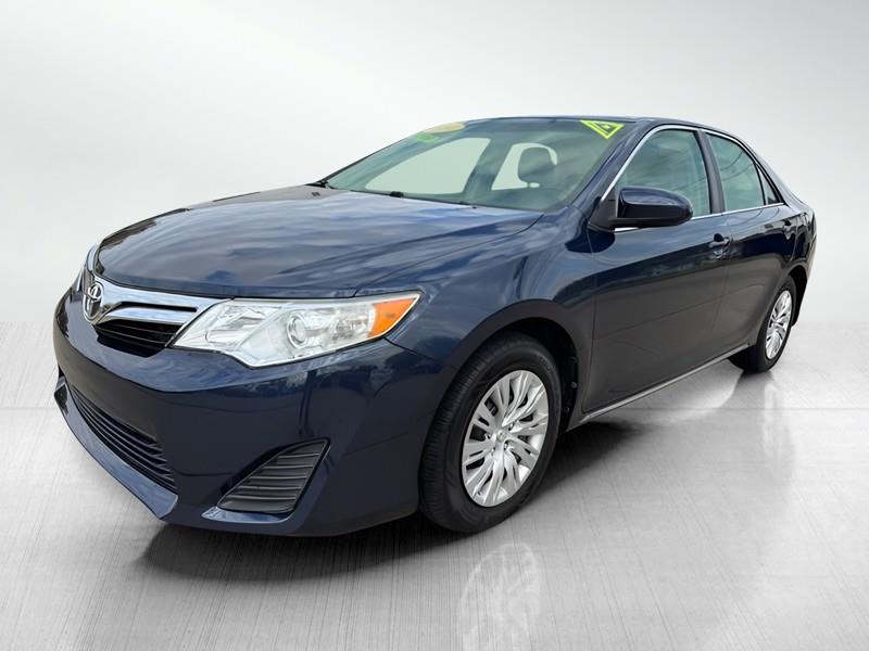 Toyota Camry LE 2014