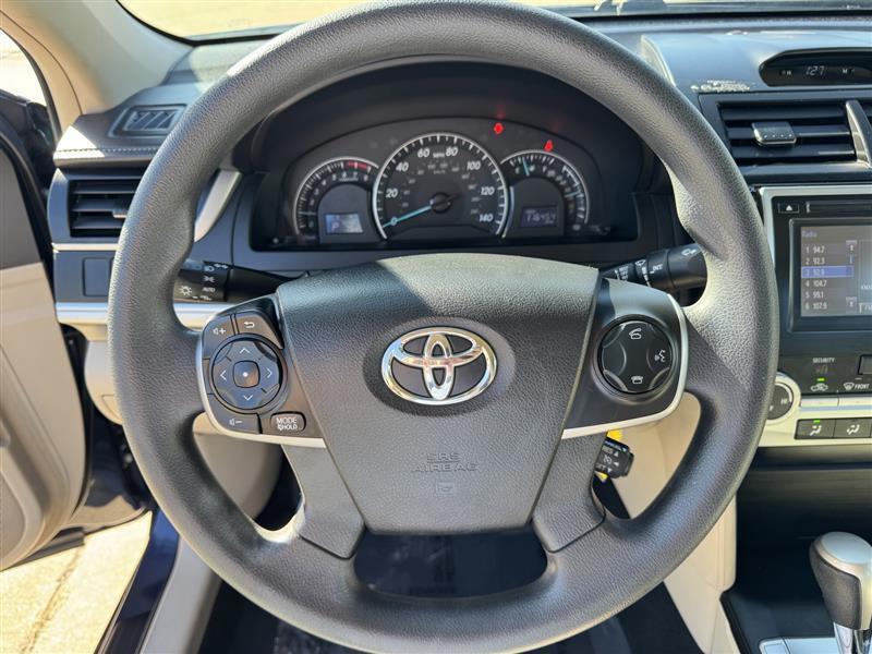Toyota Camry LE 2014