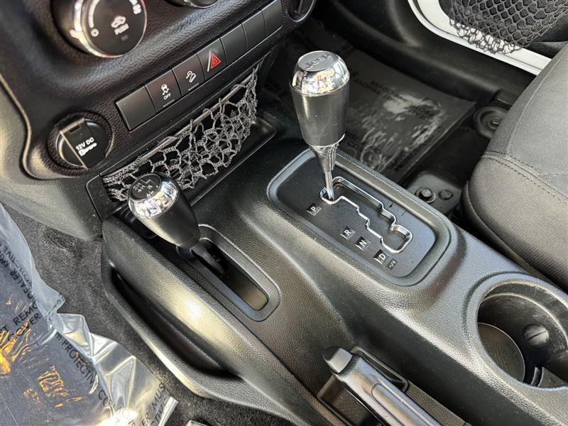 Jeep Wrangler JK Unlimited Sport 4WD 2018