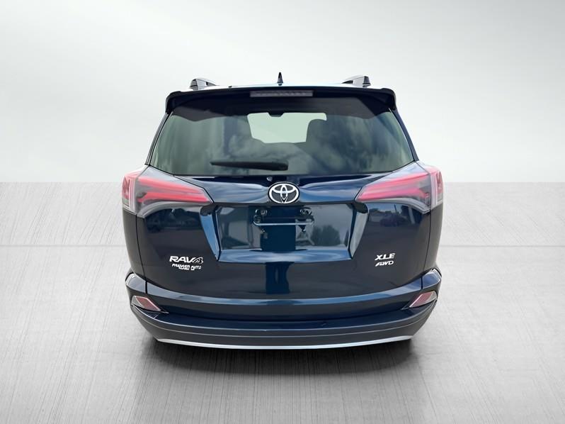 Toyota RAV4 XLE AWD 2017