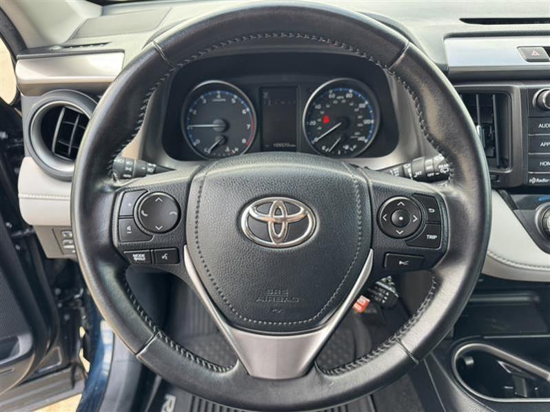 Toyota RAV4 XLE AWD 2017