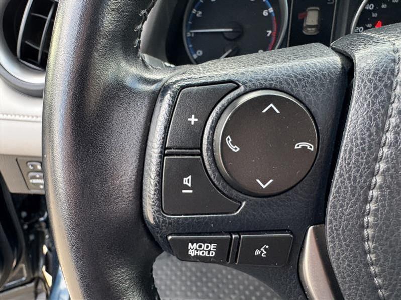 Toyota RAV4 XLE AWD 2017