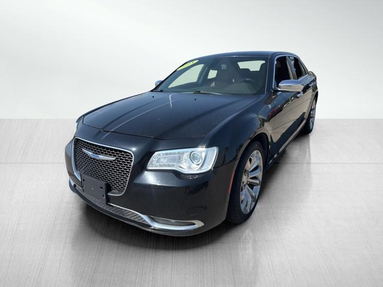 2018 Chrysler 300 Limited photo 3
