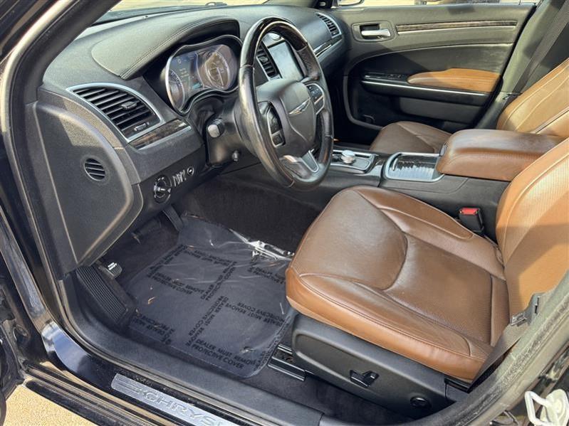 Chrysler 300 Limited RWD 2018