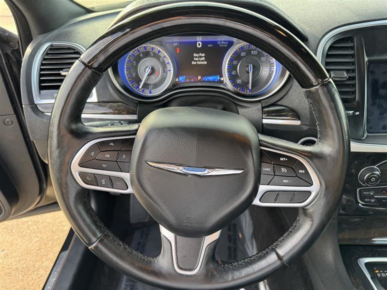 Chrysler 300 Limited RWD 2018