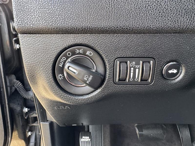 Chrysler 300 Limited RWD 2018