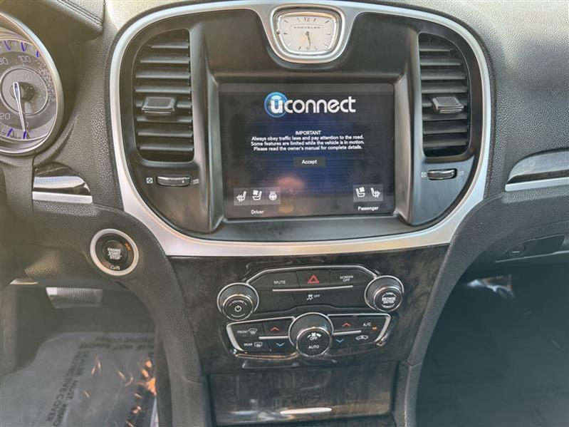 Chrysler 300 Limited RWD 2018