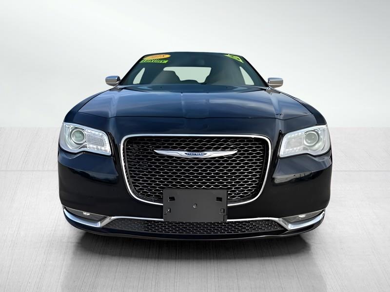 Chrysler 300 Limited RWD 2018