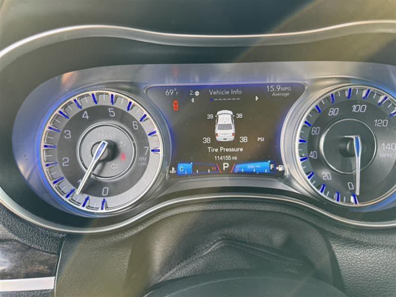 Chrysler 300 Limited RWD 2018