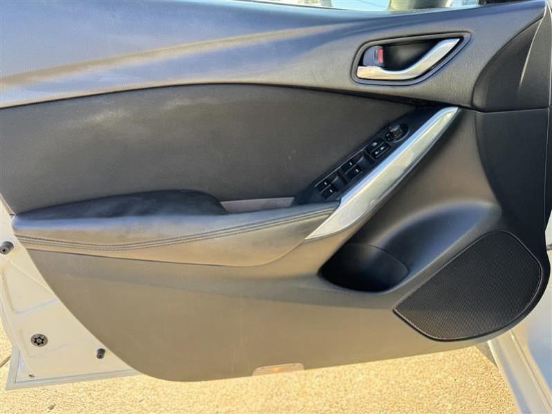 Mazda MAZDA6 i Sport 2015