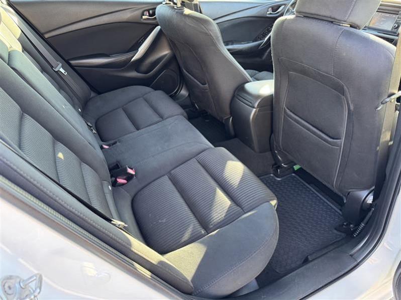 Mazda MAZDA6 i Sport 2015