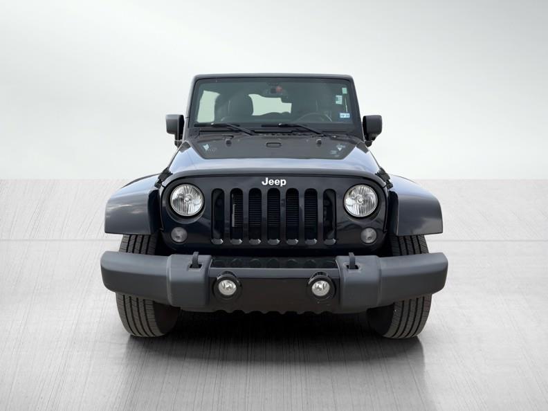 Jeep Wrangler Unlimited Sahara 4WD 2014 Jeep Wrangler Unlimited Sahara 4WD 2014