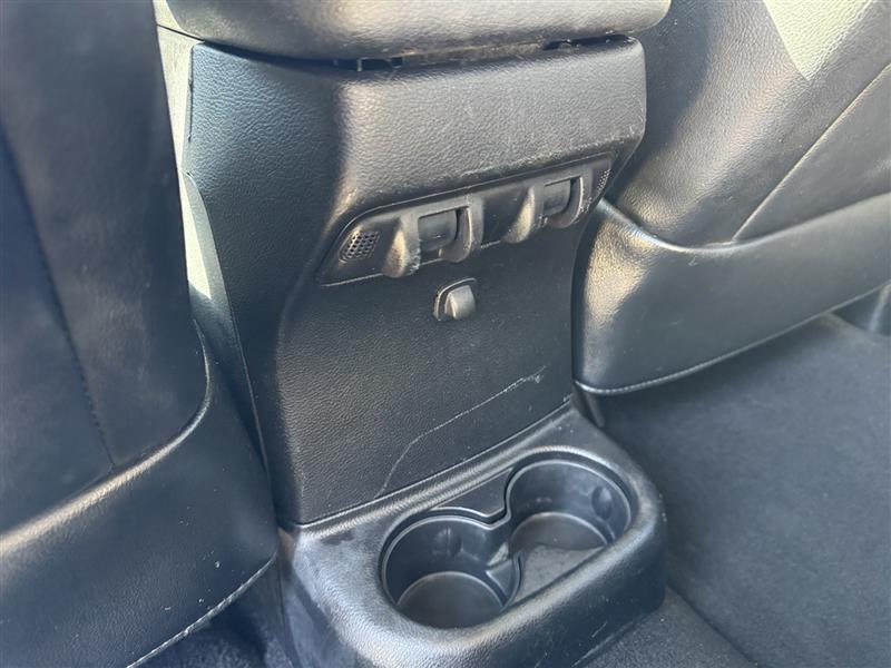 Jeep Wrangler Unlimited Sahara 4WD 2014